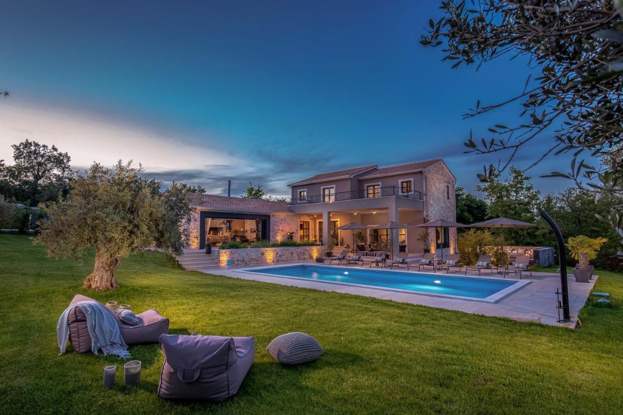 Villa Nautilus Rapavel Exterior photo